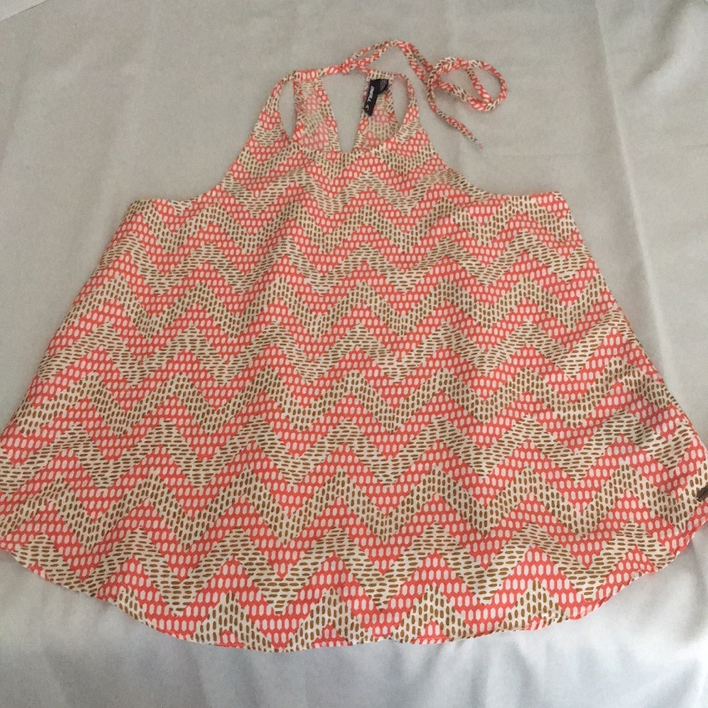 O’Neill tie around the neck top